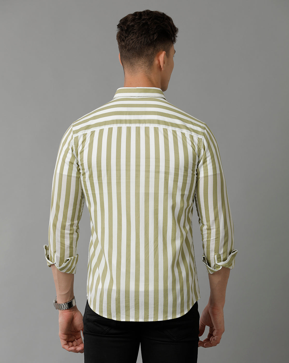 Vertical striped shirt full sleeve